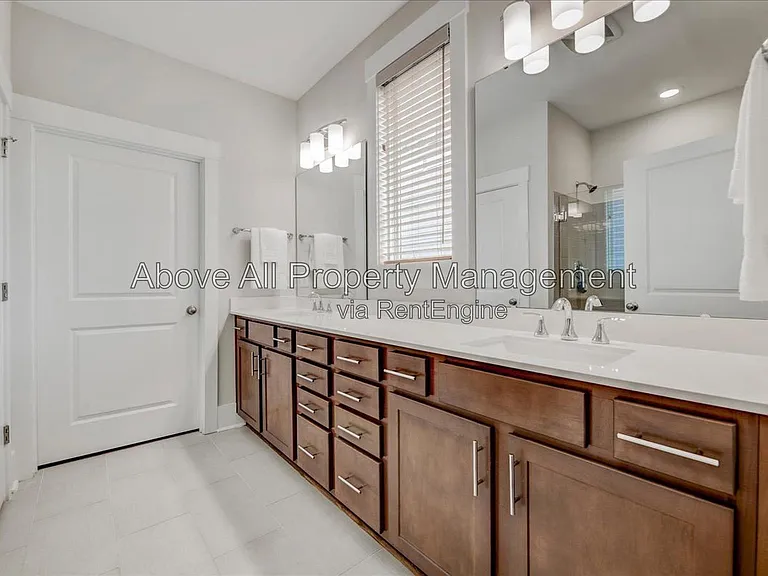 4408 Walker Hallow St — Photo 21