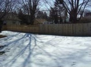 2468 15th Ave E, North Saint Paul, MN 55109
