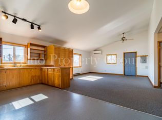 35 Madison Aly #A, Eugene, OR 97402