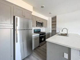 1819 E 9th St, National City, CA