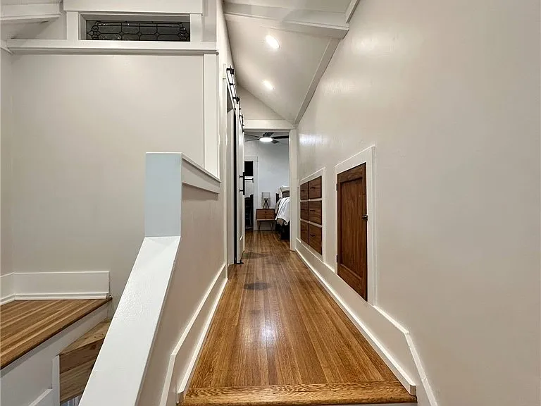 1207 Main St — Photo 19