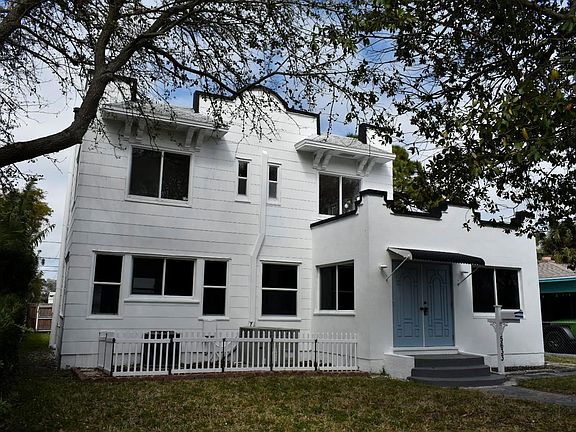 2nd image of 5633 2nd Ave N
