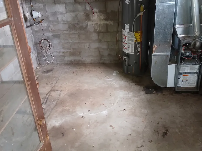 625 Main St — Photo 11