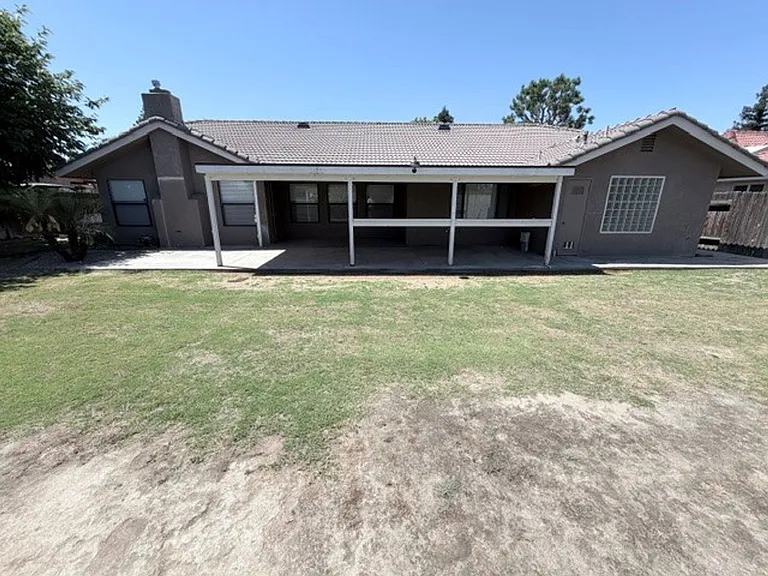 5106 Glacier Canyon Ct — Photo 16