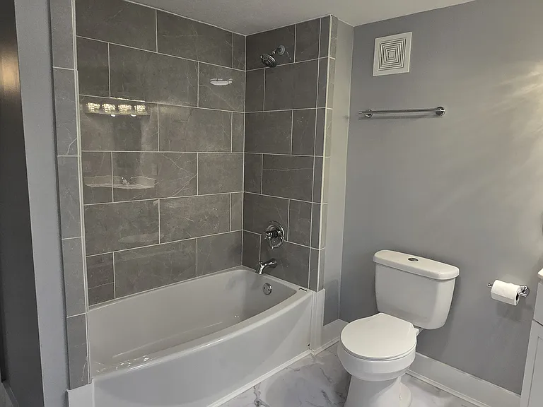 525 Grant Ave — Photo 18