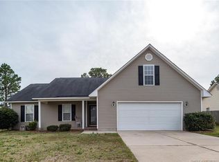 3588 Pioneer Dr, Hope Mills, NC 28348