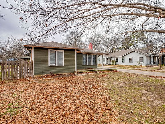 2nd image of 406 Bellevue Dr