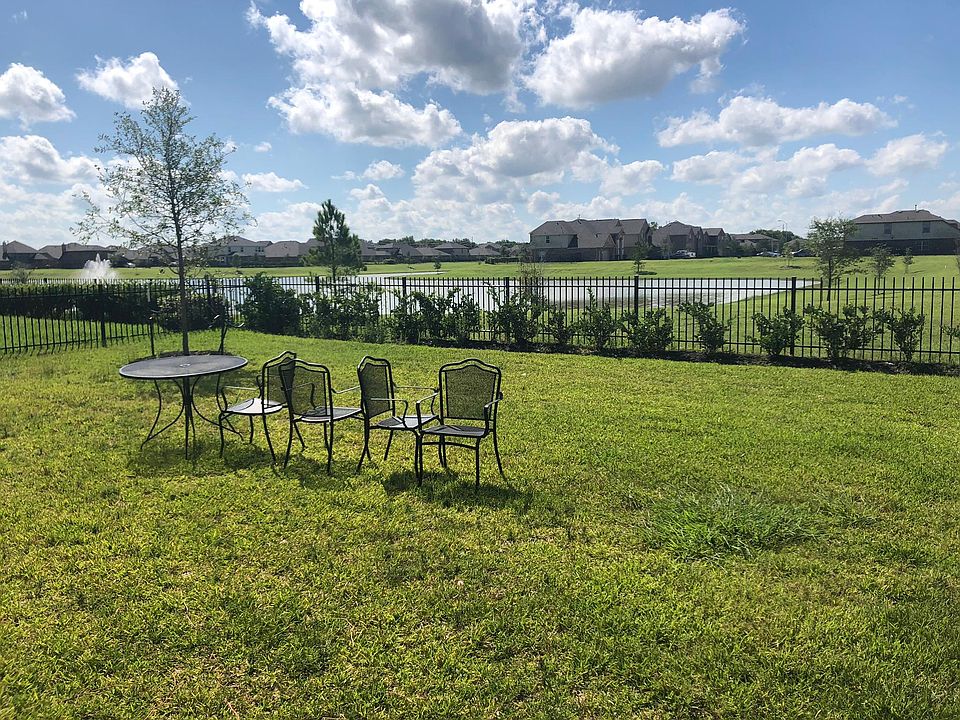2nd image of 1818 Luminous Water Ln