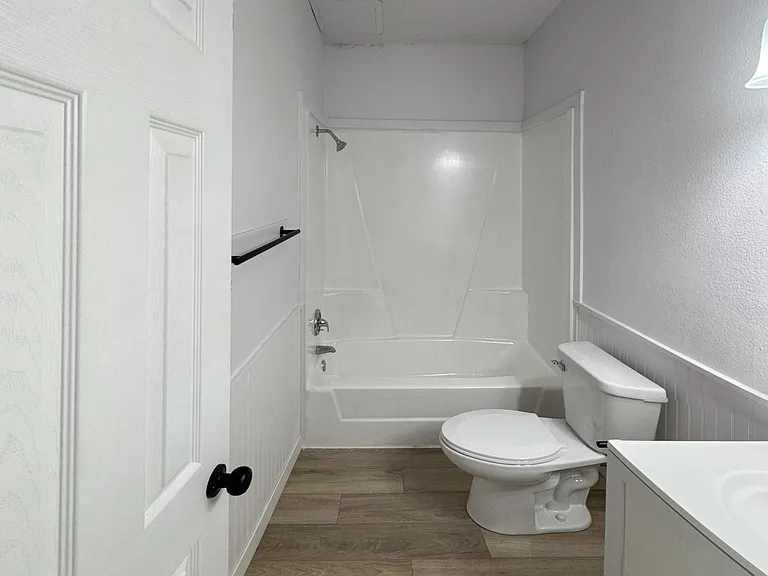 Grand Vision Apartments on 33rd — Photo 7