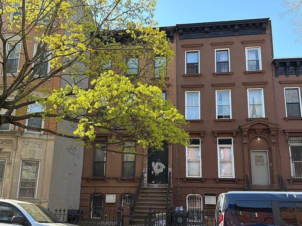 1st image of 1334 Pacific Street