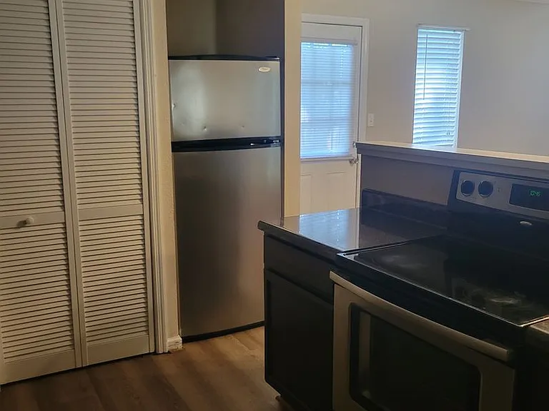 15 Lakewood Ct — Photo 6