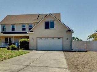 814 Amerman Dr, Phoenix, OR 97535