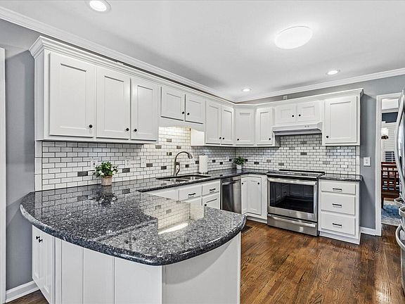 5th image of 11900 Country Estates Dr