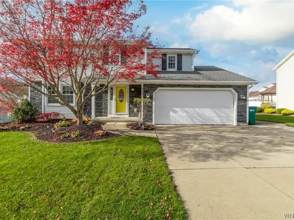 4313 Rushford Dr, Hamburg, NY 14075