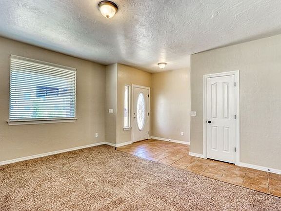 5th image of 13272 Emerald Glen St