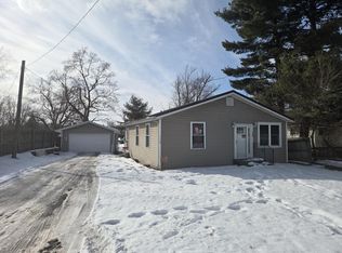 158 W Saint Joe St, Hillsdale, MI 49242