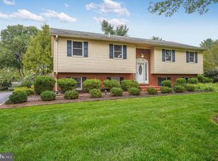 117 W Savannah Dr, Bear, DE 19701