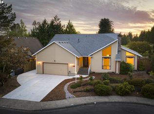 8557 SW 90th Ave, Portland, OR 97223