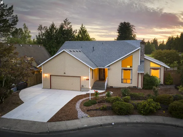8557 SW 90th Ave, Portland, OR 97223