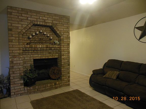 3rd image of 2813 N Flamingo Dr