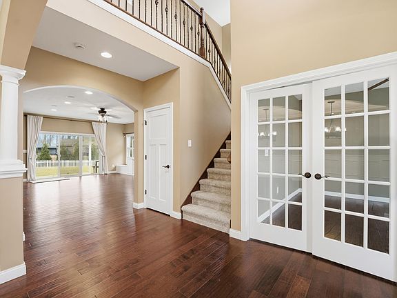 4th image of 3414 Burnley Dr