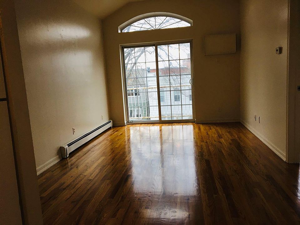 1st image of 10340 51st Ave APT 3F
