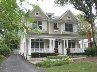 179 Brandon Ave, Glen Ellyn, IL 60137