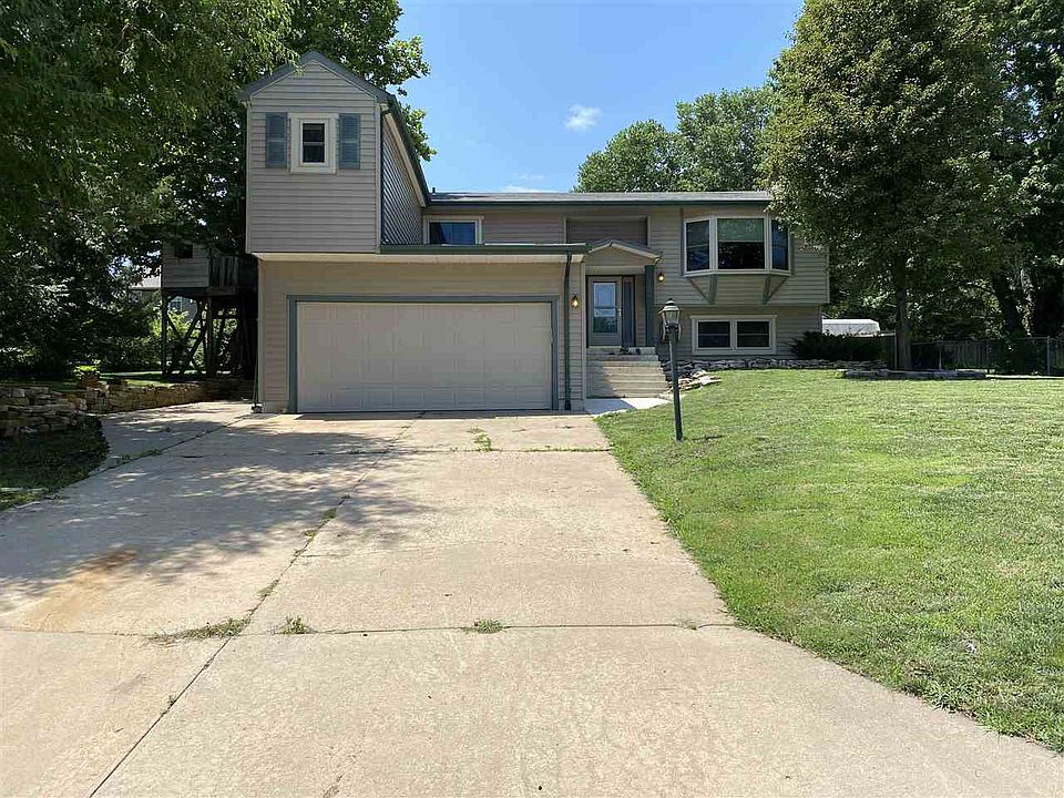 1st image of 1625 Denholm Dr