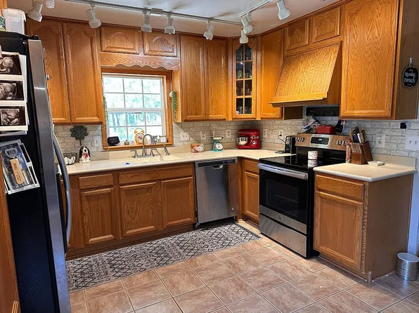 9523 Highway 8, Leesville, LA 71446