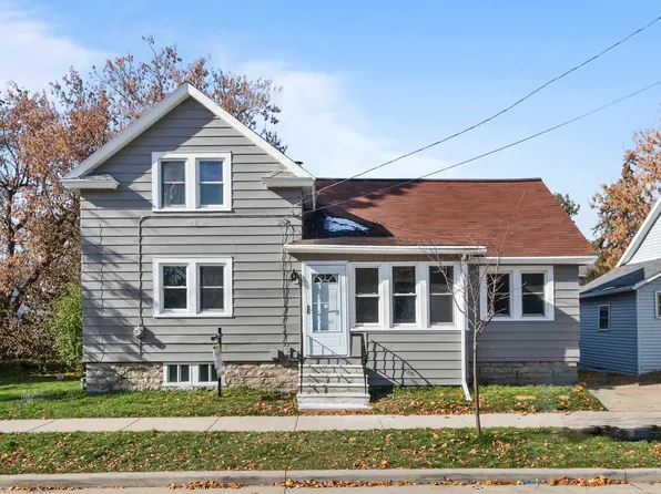 37 Mill St, Oshkosh, WI 54901