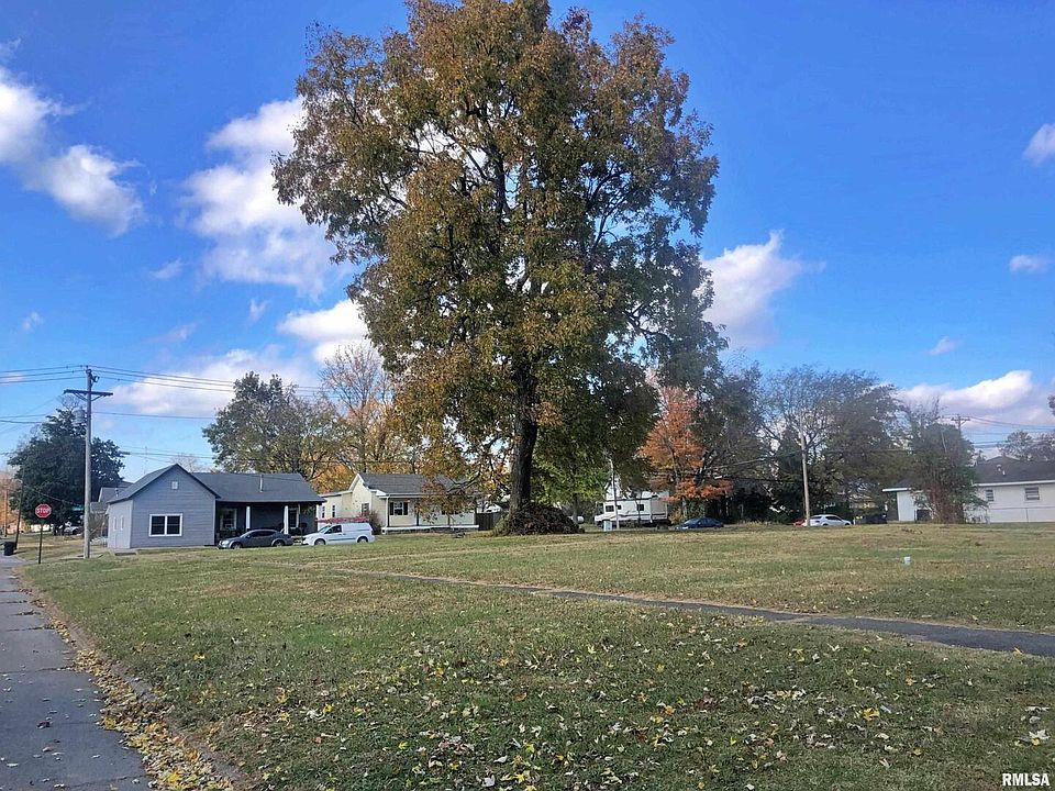 2nd image of 606 Catherine St