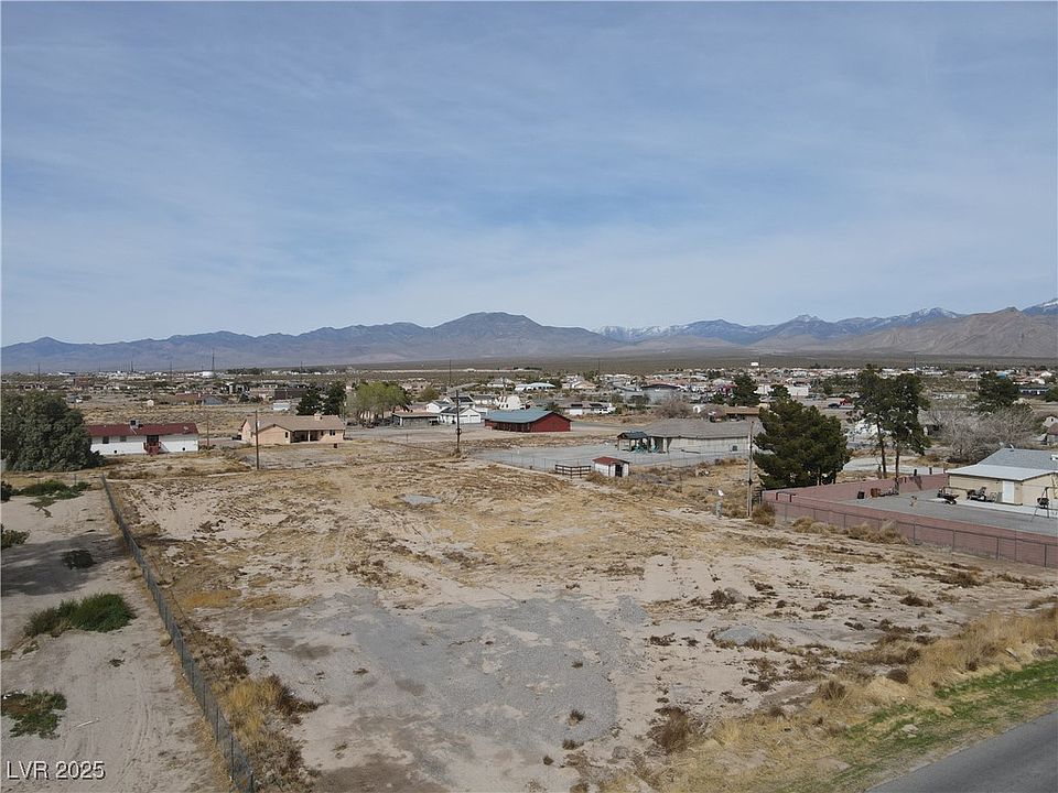 1st image of 2860 Hacienda St