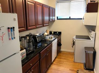 112 Longwood Ave #B, Brookline, MA 02446