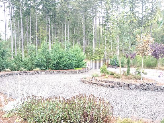 5th image of 60 E Country Bumpkin Ln