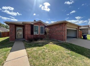 1137 Scarlet Sage Pkwy, Burleson, TX 76028