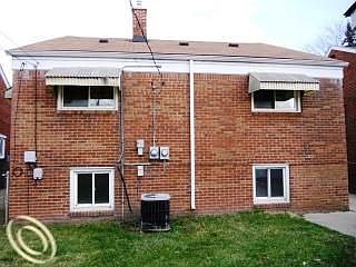 4th image of 15257 Keppen Ave