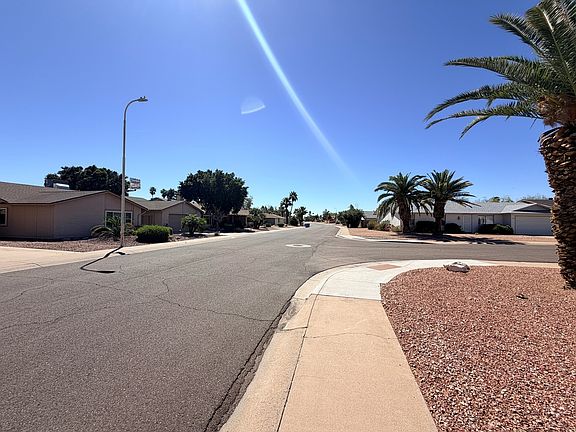 4th image of 11233 S Tomah St