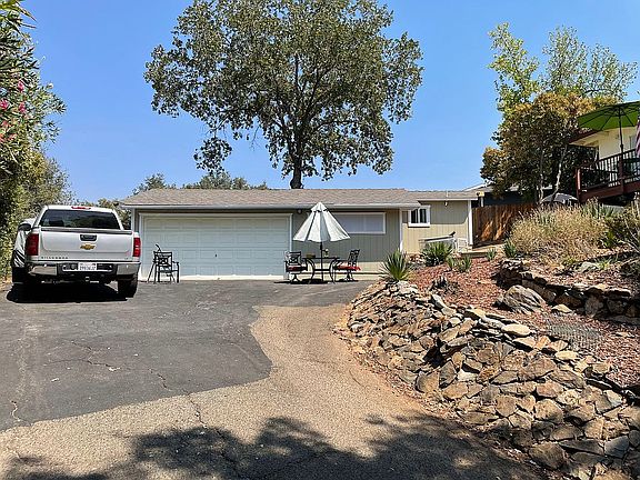 2nd image of 1600 Bonita Ct