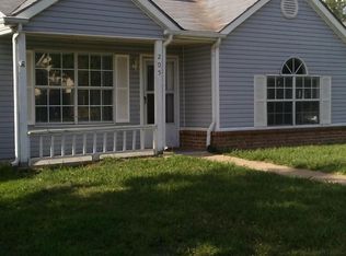 205 SE 17th St, Bentonville, AR 72712