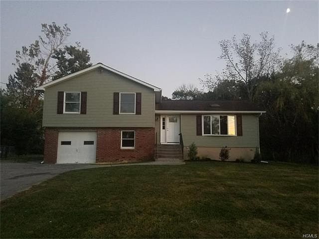 1st image of 18 Knights Cir