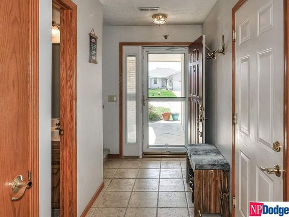 3rd image of 8117 S 49th Ave