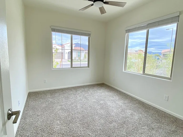 12937 E Massai Point — Photo 11