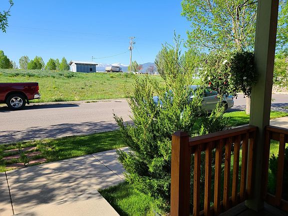 3rd image of 4452 Deveraux Pl