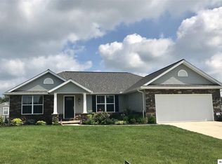 25 Struble Cir, Fredericktown, OH 43019