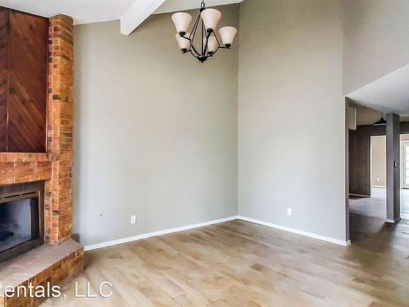 4th image of 9252 Sorbonne Dr