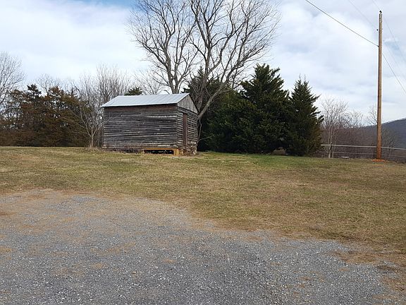 2nd image of 1024 Borden Grant Trl