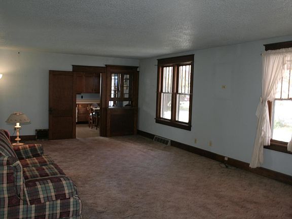 4th image of 1202 Guernsey Ct
