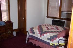 5th image of 1905 W Southern Ave S