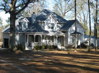 127 Lloyd Ladner Rd, Lumberton, MS 39455