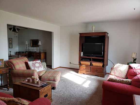 3rd image of 2455 Nolan Ave NW